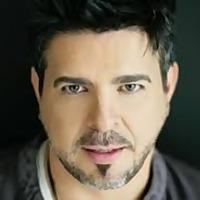 BALADAS Y BOLEROS CON LUIS ENRIQUE EN NOCHE DE ROM