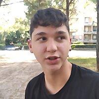 Moro Fa Cose Belle Con Il Pisello