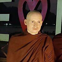Path of Wisdom: Dhamma Talks by Bhikkhu Dhammānanda